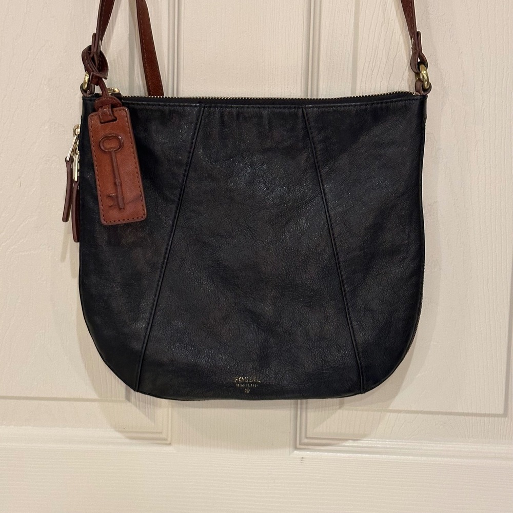 Fossil Black Leather Crossbody Bag Brown Trim Expandable Cream Base